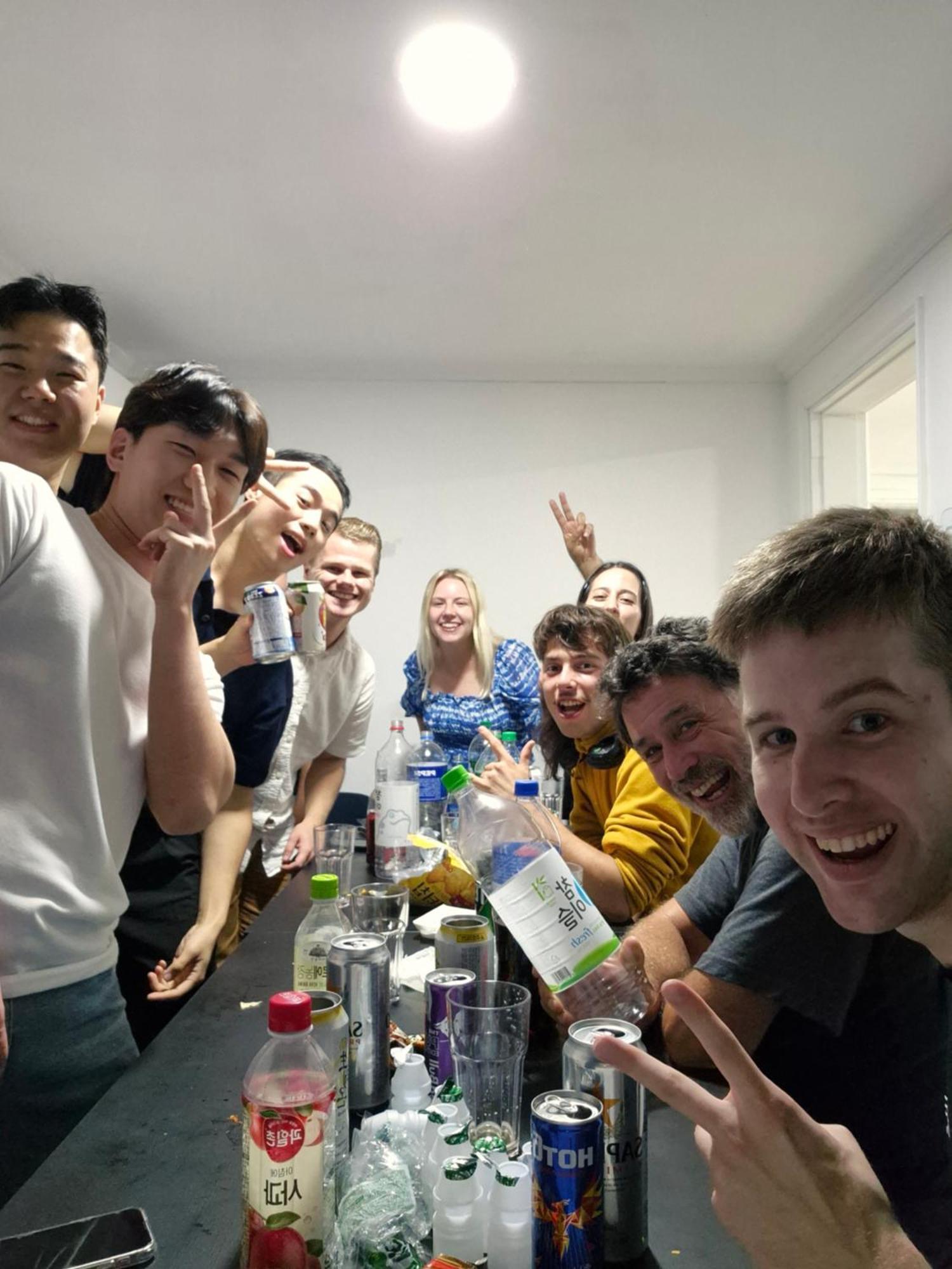 Ocean'S Guesthouse - Foreigners Only โซล ภายนอก รูปภาพ